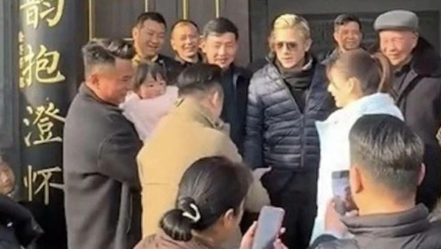 哪吒海外预售被疯抢,2025年澳门今晚开奖,最佳精选解释落实_测试版V8.32